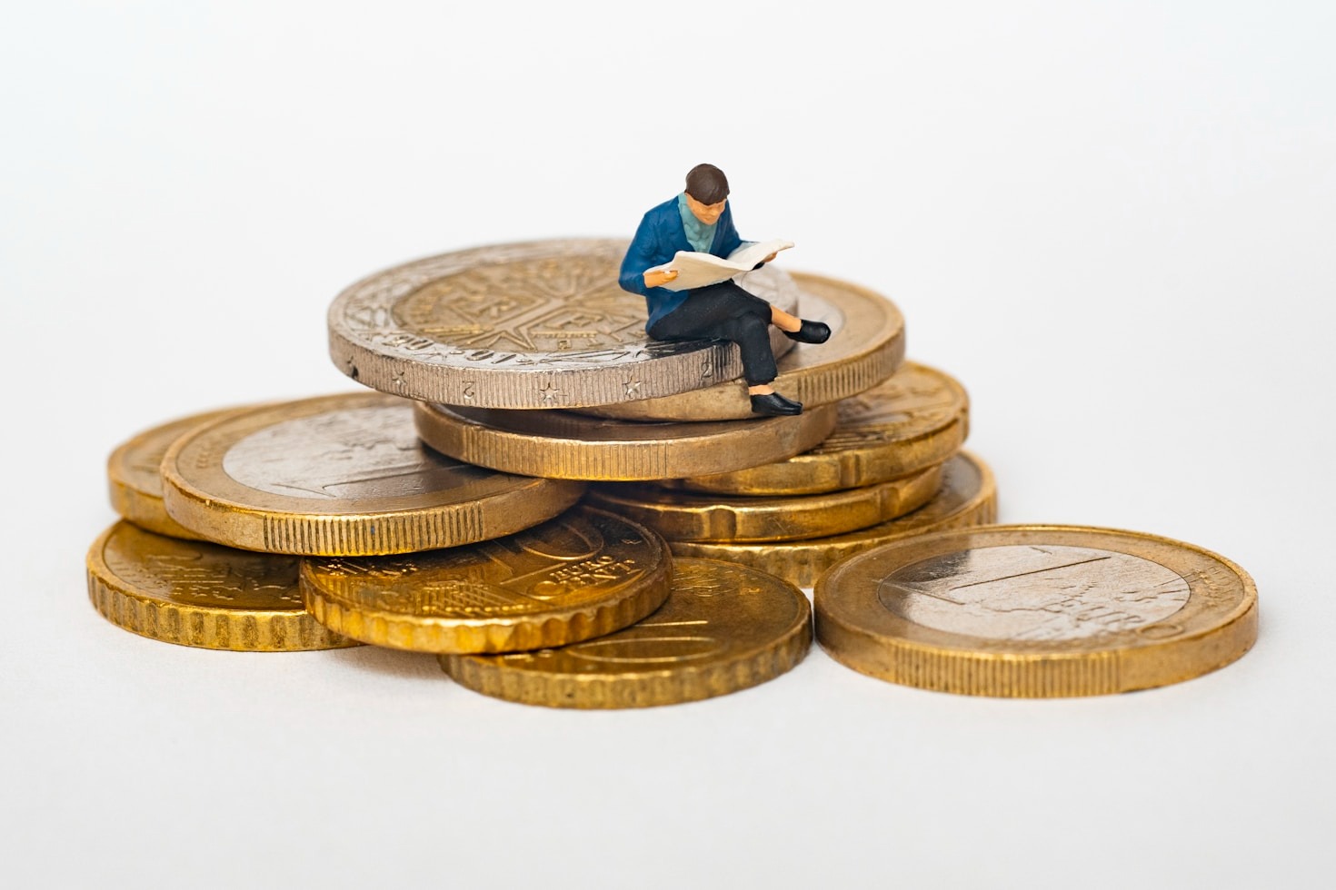 How to Navigate Market Trends as a Business